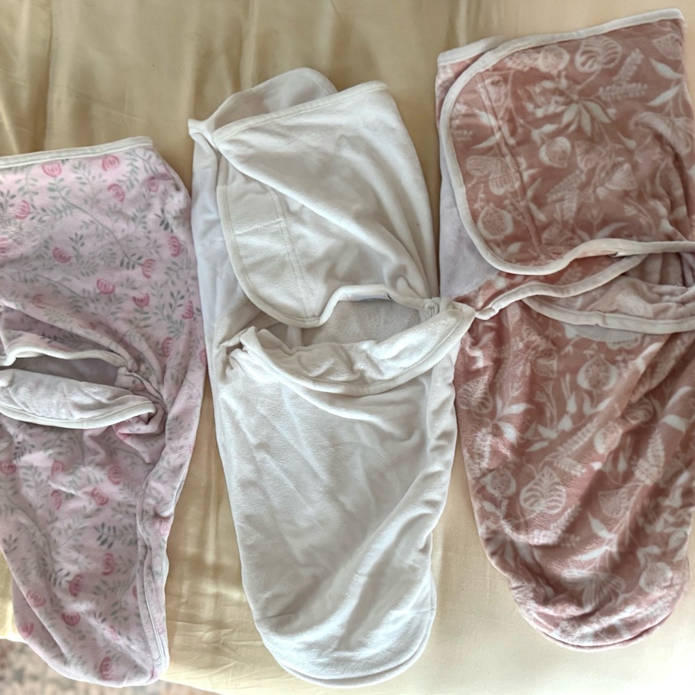 aden + anais Pink and White Baby Swaddles